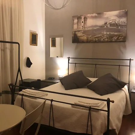 Da Vito A San Martino 2* Naples